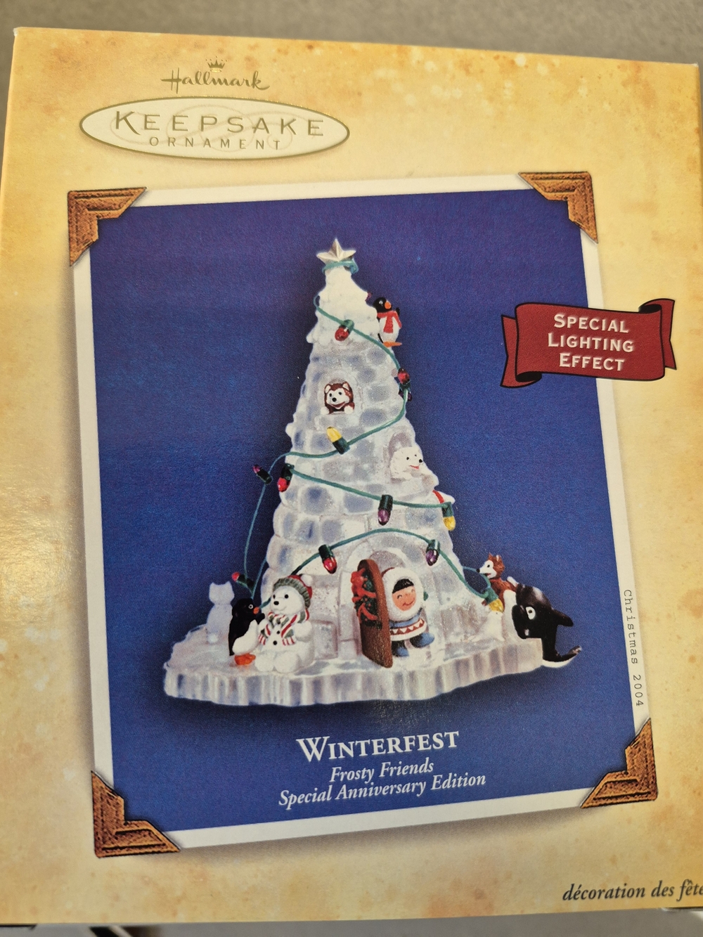 Vintage 2004 Hallmark Keepsake Ornament - Winterfest Frosty Friends (White)
